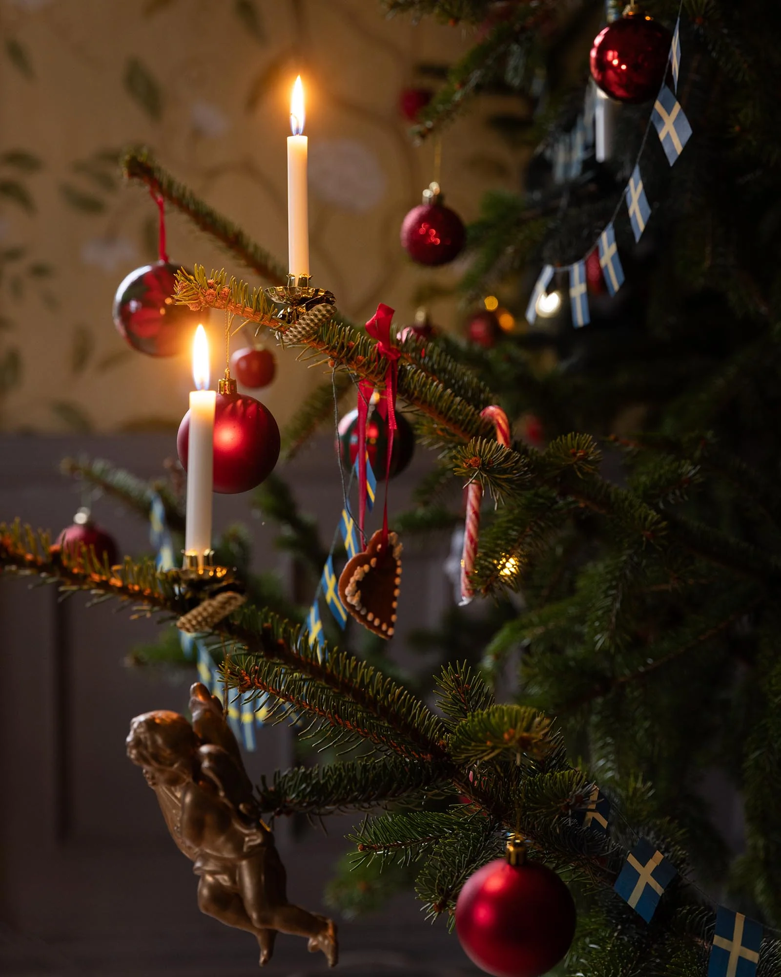 Miniatyrbild 2
