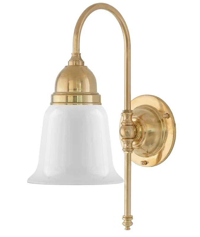 Vägglampa - Ahlström mässing, opalvit klocka
